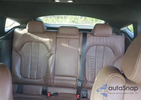 2021 BMW X6 xDrive40I z USA, uszkodzony, nr VIN 5UXCY6C07M9G53044